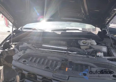 2020 Chevrolet Silverado 1500 4Wd Double Cab Standard Bed Custom из США, поврежденный, VIN 1GCRYBEK9LZ323579